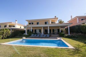 Golf Property for sale in Almancil - EMA12120