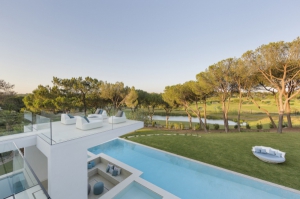 Villa for sale in Quinta do Lago, Almancil, Vale do Lobo, Vilamoura, Quarteira - EMA13140